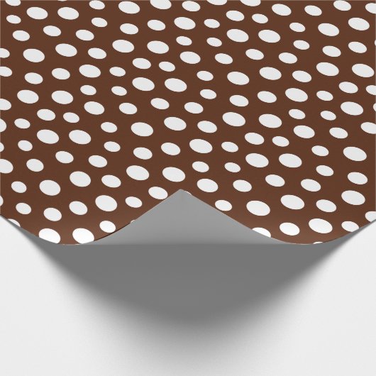 Whitepaper über braunes Faltpapier Geschenkpapier (Ecke)