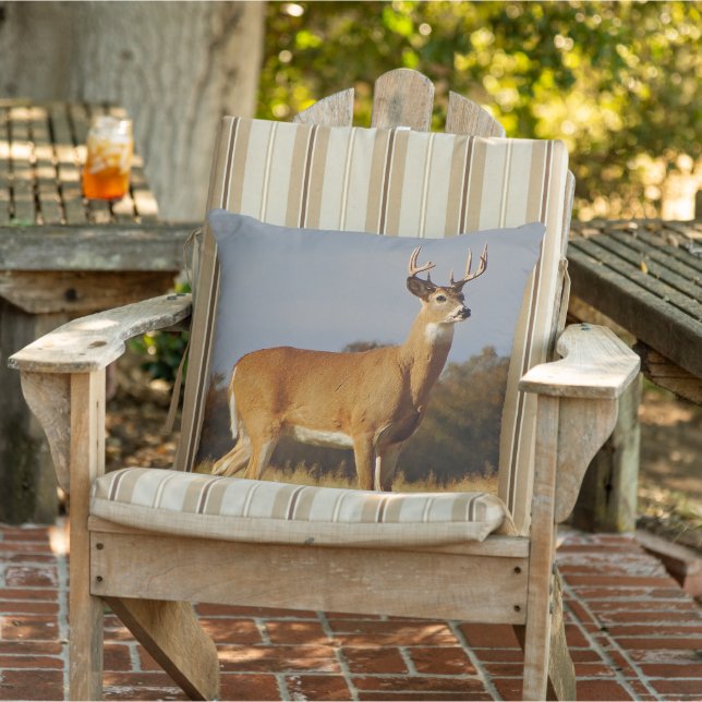 Whitetail Buck Outdoor Throw Kissen (Stuhl )