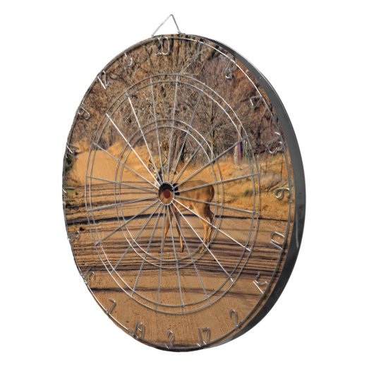 Whitetail Deer auf der Straße DART BOARD Dartscheibe (Vorderseite rechts)
