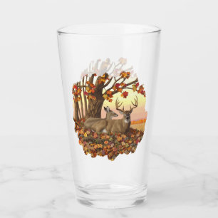 Whitetail Deer im Herbst Herbstfarben in New Engla Glas