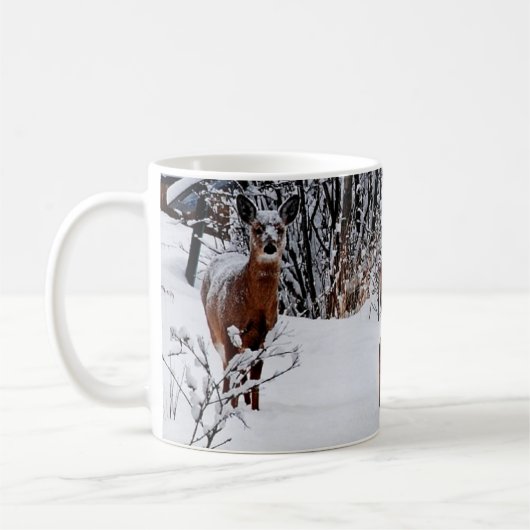 Whitetail Dei im Winter Schneekaffee Tasse (Links)