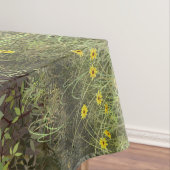 Whitetail Hirsch und Niedliche Zwillingsfaelder im Tischdecke (Beispiel)