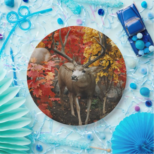 Whitetail im Herbst Pappteller (Party)