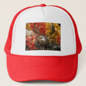 Whitetail im Herbst Truckerkappe (Vorderseite)