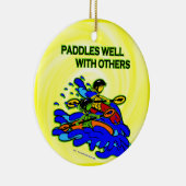 Whitewater Paddle gut mit anderen Keramik Ornament (Rechts)