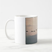 WhoopingCranesFollowUltralite Kaffeetasse (Links)