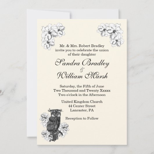 Whoo's Getting Married Cream Wedding Invitation Einladung (Vorderseite)