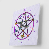 Wiccan Star and Butterflies Quadratische Wanduhr (Winkel)