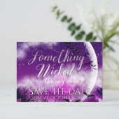 Wicked Fun Halloween Liebe Moon Save the Date Foto (Stehend Vorderseite)