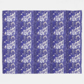 Wickeln Sie sich in Jahrhunderte der blauen Fleecedecke (Vorderseite (Horizontal))