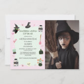 Wicklerisch Niedliches Green Hexe Birthday Party F Einladung (Vorderseite)