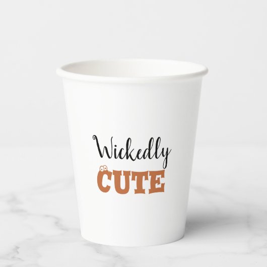 Wickly Niedlich Halloween Hexe | Spooky Adorable Pappbecher (Vorderseite)