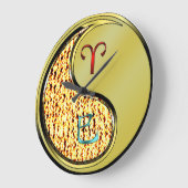 Widder & Metallschlange Große Wanduhr (Winkel)