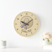 Wide Brimmed Hat Beige Große Wanduhr (Zuhause)