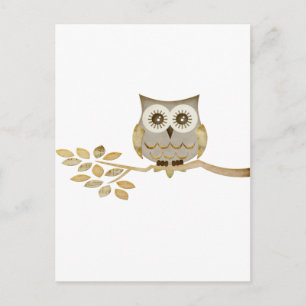 Wide Eyes Owl in Tree Postkarte