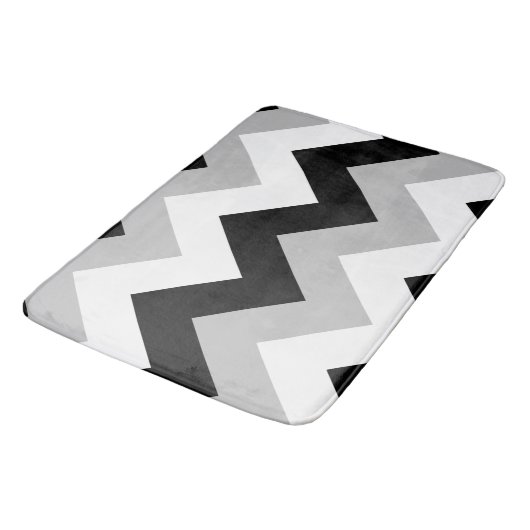 Wide Zigzag Muster Schwarz Weiß Badematte (Schrägansicht)
