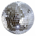 Widergespiegelte Skulptur des Disco-Ball-1 Freistehende Fotoskulptur<br><div class="desc">AcrylFotoskulptur eines widergespiegelten Discoballs. Dieses ist ein großes Partydekorstück,  das überall benutzt werden kann,  sogar in einem Mittelstück! See AcrylFotoskulptur-Button,  -Schlüsselanhänger,  -magneten und -verzierung zusammenbringend. Sehen Sie die gesamte Disco-70er Foto-Skulptursammlung im DEKOR | Stütze- u. Mittelstückabschnitt.</div>