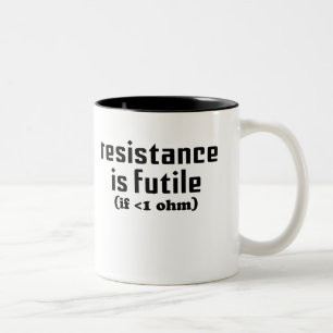 Widerstand ist vergebliche Kaffee-Tasse Zweifarbige Tasse