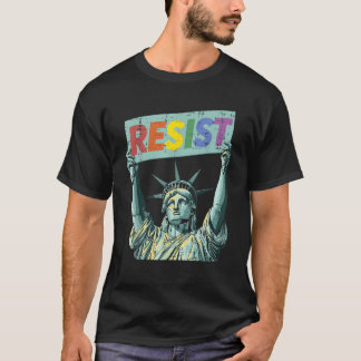 Widerstehe Regenbogen Statue Freiheit Protest Lgbt T-Shirt