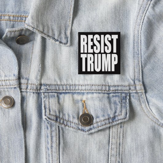 "WIDERSTEHEN SIE TRUMPF " BUTTON (Beispiel)