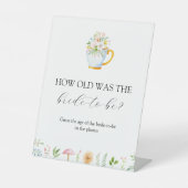 Wie alt war das Brautparty Brie to Be Game? Sockelschild (Vorderseite)