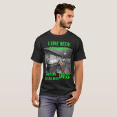 WIE BIER UND HUNDE SALOON TAVERN 1900 HUNDE FREUND T-Shirt (Vorne ganz)