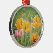 Wie ein schönes Stillleben Silbernes Ornament (Rechts)