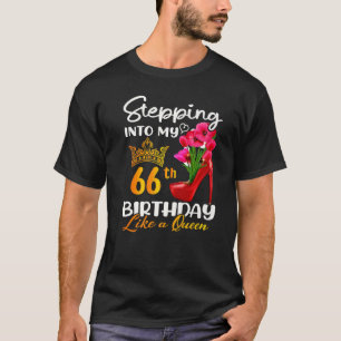 Wie eine Königin für 66 Jahre in meinen 66. Geburt T-Shirt