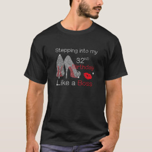 Wie eine Königin seit dem 32. Geburtstag T-Shirt