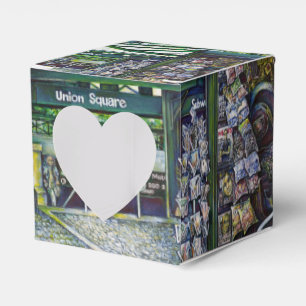 Wie kann ein Bild unfantasievoll sein? Geschenkschachtel