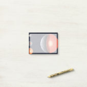 Wie sich ein Felsplanet bildet. Post-it Klebezettel (Auf Schreibtisch)