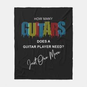 Wie viele Gitarren braucht ein Gitarrenspieler nur Fleecedecke