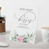 Wie viele Küsse sind im Glas? Sockelschild (In SItu)