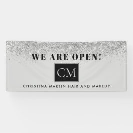 Wiedereröffnung der Haare und des Silberschminkens Banner