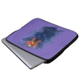 Wiedergeburt. Skelett mit aufsteigenden Flügeln Laptopschutzhülle (Vorne Knopf)