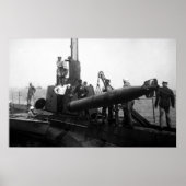 Wiederherstellung eines Torpedos Poster (Vorne)