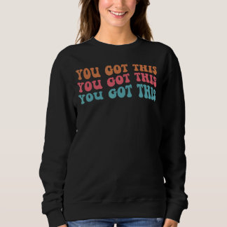 Wiederholen Sie die Testtests für den Lehrer, die  Sweatshirt