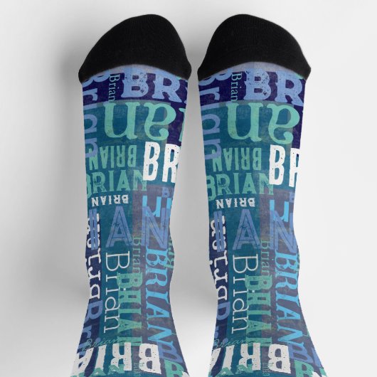 Wiederholter Name in Blautönen Socken (Oben)