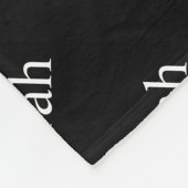 Wiederholter Name oder Word-Muster Schwarz/Weiß Fleecedecke (Ecke)