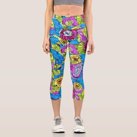 Wiederholtes Mosaik handgezeichnetes Muster Niedli Capri Leggings (Vorderseite)