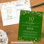 Wiedersehen Green Gold Stars leuchten jedes Jahr Postkarte<br><div class="desc">Moderne und elegante Wiedersehen Postcard Einladung für jedes Jahr Wiedersehen (10 Jahre gezeigt) mit goldenen Sternen und Lichtern, eleganter handgeschriebener Schriftzeichen-Typografie und einem individuellen Farbhintergrund (grün dargestellt), mit dem Sie Ihre Schulfarbe oder Party-Themenfarbe ändern können. Alle Texte können bearbeitet werden, um sich selbst zu machen. HILFE: Für Hilfe bei der...</div>