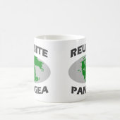 Wiedervereinigen Sie sich Pangea Kaffeetasse (Mittel)