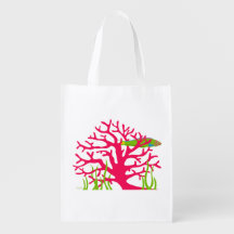 Wiederverwendbare Lebensmittelerzeugnisse auf rosa