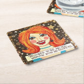 Wiederverwendbare Untersetzer aus Papier, die dazu (angewinkelt)