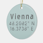 Wiener Breitengrad Keramik Ornament (Links)