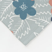 Wiese mit bunten Frühlingsblumen Fleecedecke (Ecke)