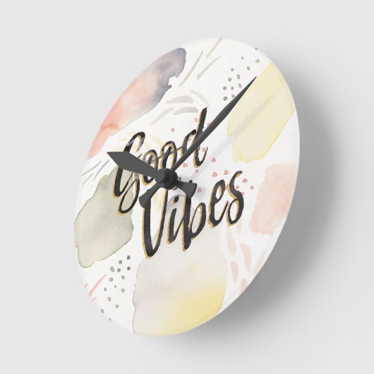 Wiesenbrise III | Good Vibes Runde Wanduhr (Winkel)