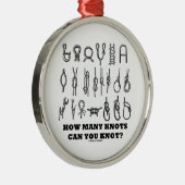 Wieviele Knoten können Sie knoten? Silbernes Ornament (Rechts)