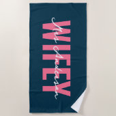 Wifey Blue Pink Monogram Script Strandtuch (Vorderseite)