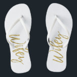 Wifey Flip Flops mit Gold Foil Typografie Badesandalen<br><div class="desc">Wifey Flip Flops mit Gold Foil Typografie</div>